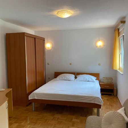 Apartment Begic ماكارسكا المظهر الخارجي الصورة